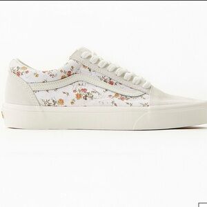 Vans floral vintage old skool sneakers women’s sz 10